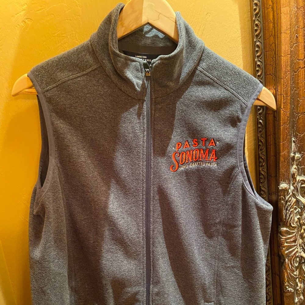 Gray Lands' End Logo Vest